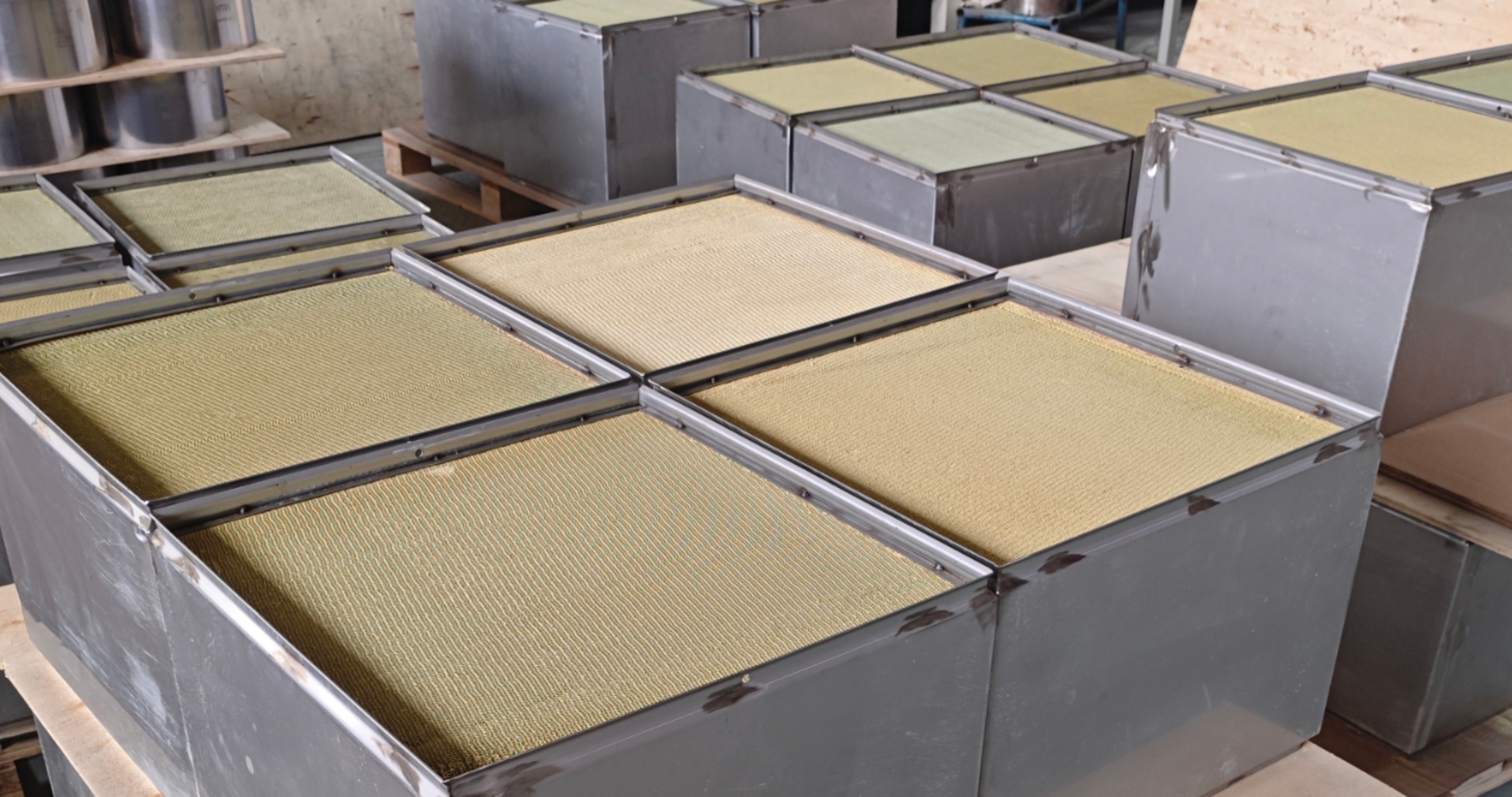 Últimos blogs da empresa sobre Purificação do ar da aviação: normas de estabilidade e segurança dos catalisadores de decomposição do ozono em ambientes adversos de alta altitude