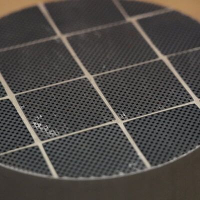 comprar Regeneração contínua passiva e cerâmica de honeycomb CDPF 300 cpsi para controle de fumaça negra Fabricação em linha