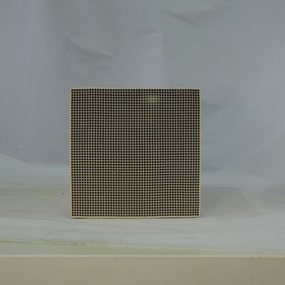 comprar Catalisador de VOCs de formulação avançada e resistente a halogênio e enxofre para respiradouros químicos complexos Fabricação em linha