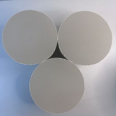 comprar Catalisador de oxidação do diesel DOC sem poluição secundária e compatível com o fluxo de parede com baixa temperatura de apagamento da luz para empilhadeiras limpas de interior Fabricação em linha