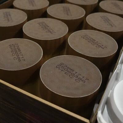 comprar Densidade de célula personalizada Alta resistência ao choque térmico Rotunda Cordierite SCR Catalisador para ônibus urbanos Fabricação em linha