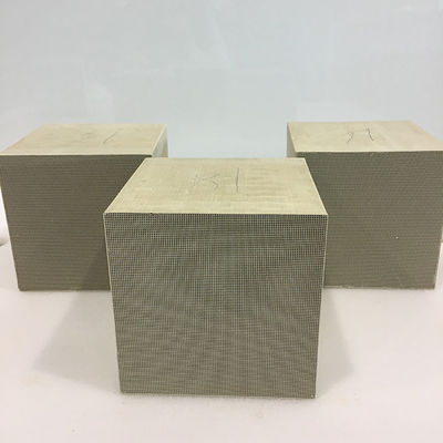 comprar Catalizador de madeira 46 CPSI de OC do catalizador do gás da cauda do critério da fornalha Fabricação em linha