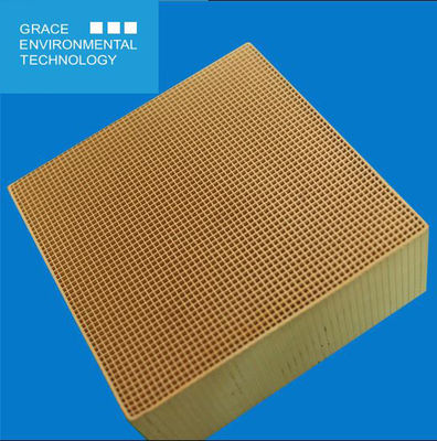 comprar Tio2 purificação do gás de conduto de Cpsi do catalizador 300 do SCR Denox na transformação da planta de transformação Fabricação em linha