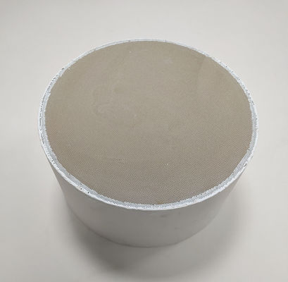 comprar Catalizador do motor diesel da oxidação da combustão de 600 Cpsi DOC Diesel Oxidation Catalyst no caminhão Fabricação em linha