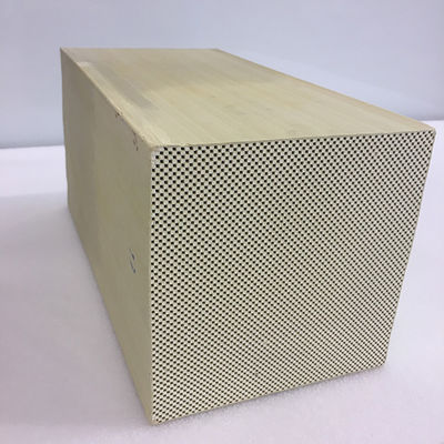 comprar O carro do Euro do filtro de Dpf do catalizador do carboneto de silicone de SIC parte a expansão térmica do baixo coeficiente Fabricação em linha