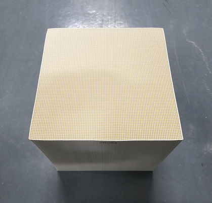comprar Combustor cerâmico do conversor catalítico do favo de mel da platina Fabricação em linha