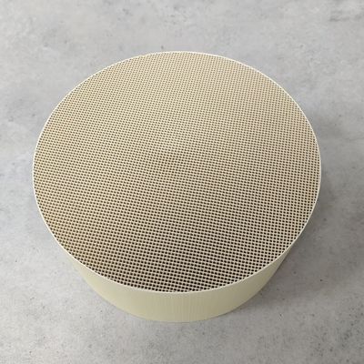 comprar Euro cerâmico da estrutura de favo de mel do conversor catalítico do favo de mel do monólito 4 5 6 Fabricação em linha